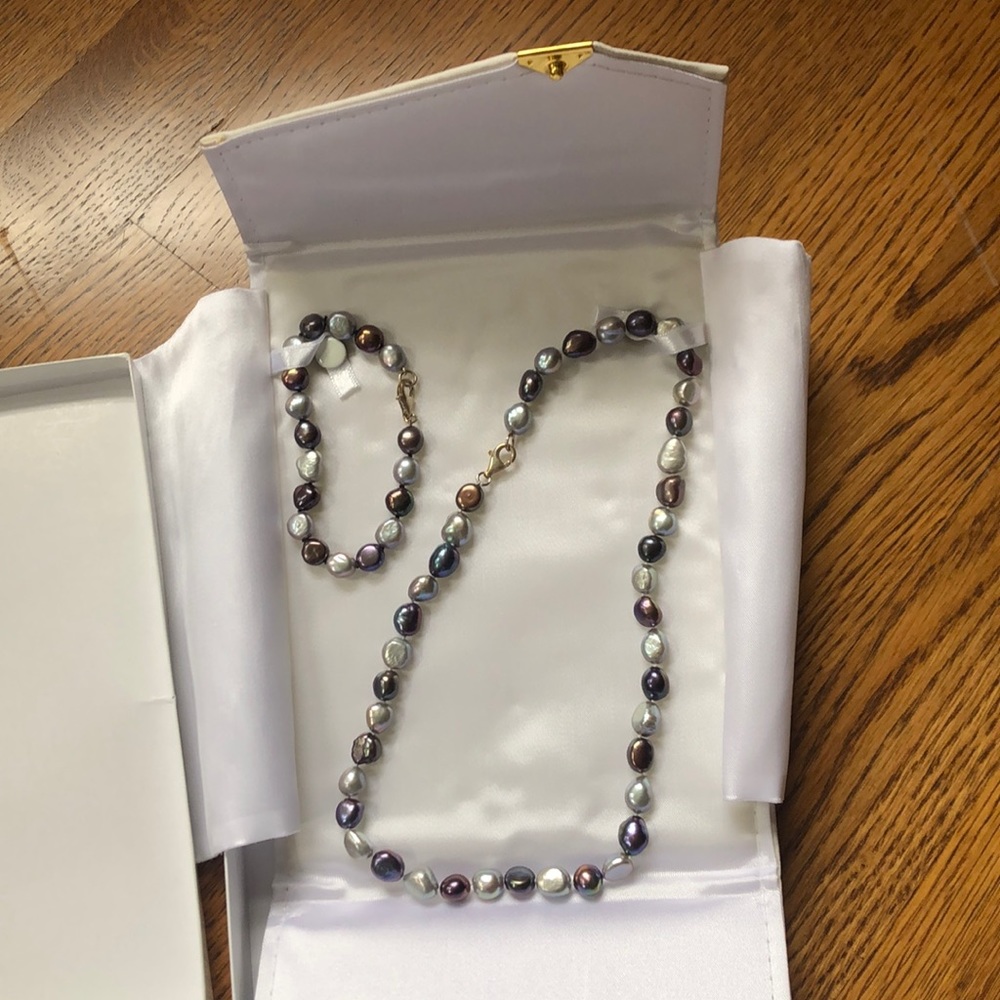 Baroque Cultured Pearl Necklace & Bracelet set